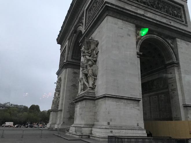 フランス・パリの「凱旋門」の裏表「傑作と駄作」大衆の心を掴む「良い絵」が持つ3つの法則