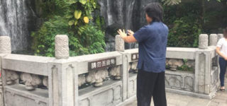 「門」の起源と「門」を通じ己(おのれ)を知ることの意味