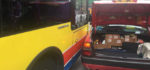 【帝】ジョホールバル-香港往復で1万5,700円香港タクシーに巨大な2階建てバスが衝突